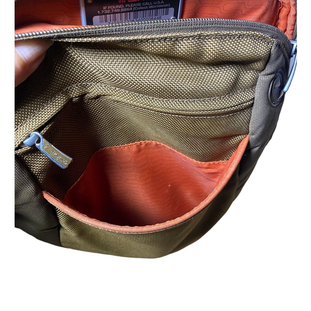 TUMI One Shouldered Bag (Rare Color-Way 5104B) - Picture 7 of 10
